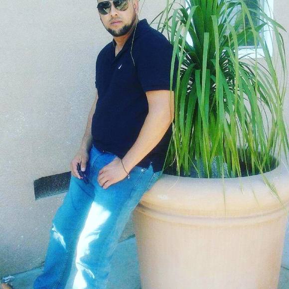 Meet your Posher, Daniel - Picture 1 of 1